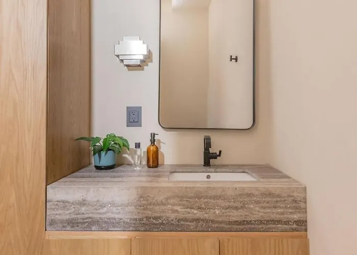 Historic Boutique Loft + Rooftop San Rafael Apartamento *
